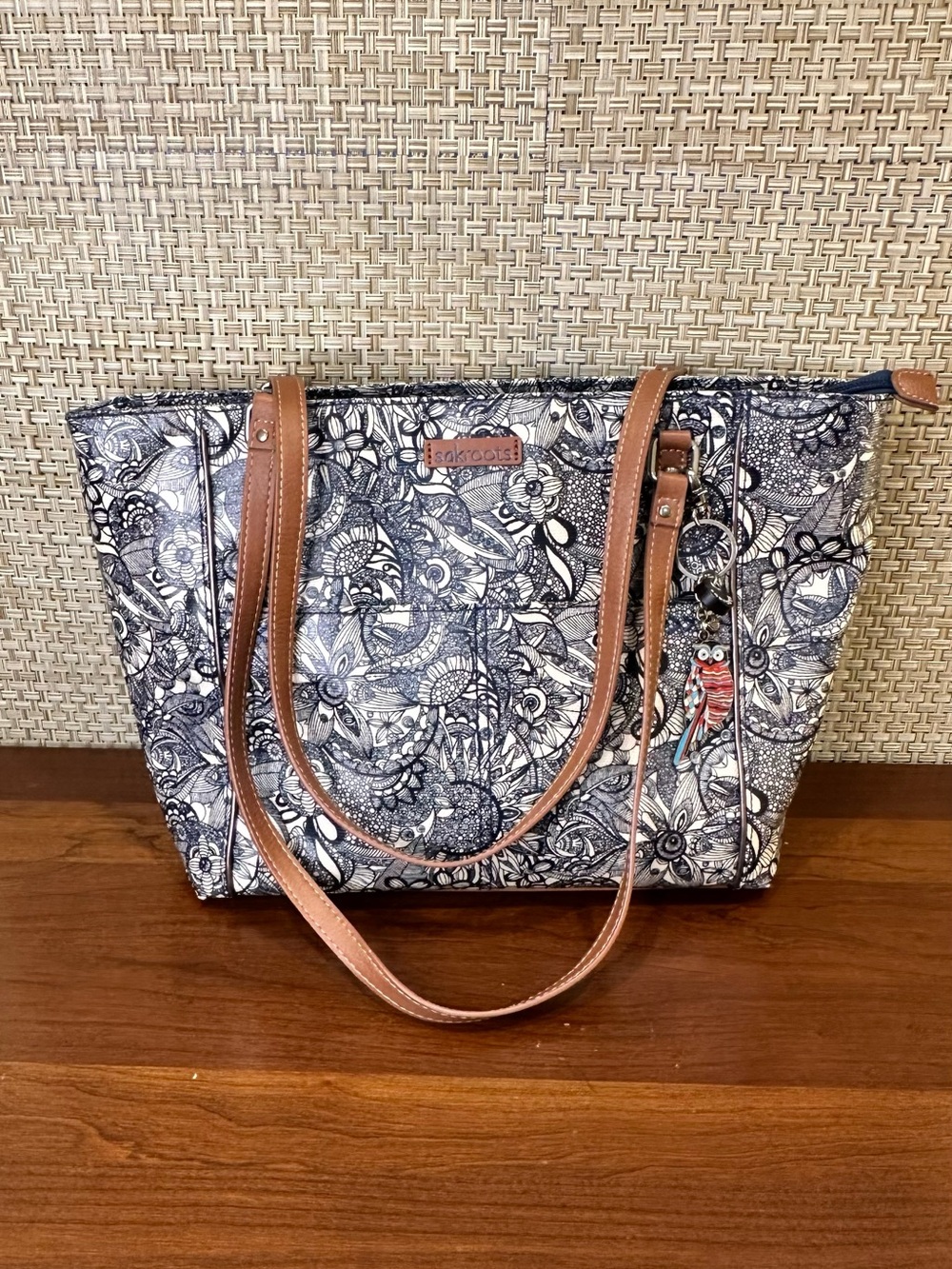 NWOT 2015 Sakroots Artist Circle Metro Tote in Navy Spirit Desert with Owl Charm